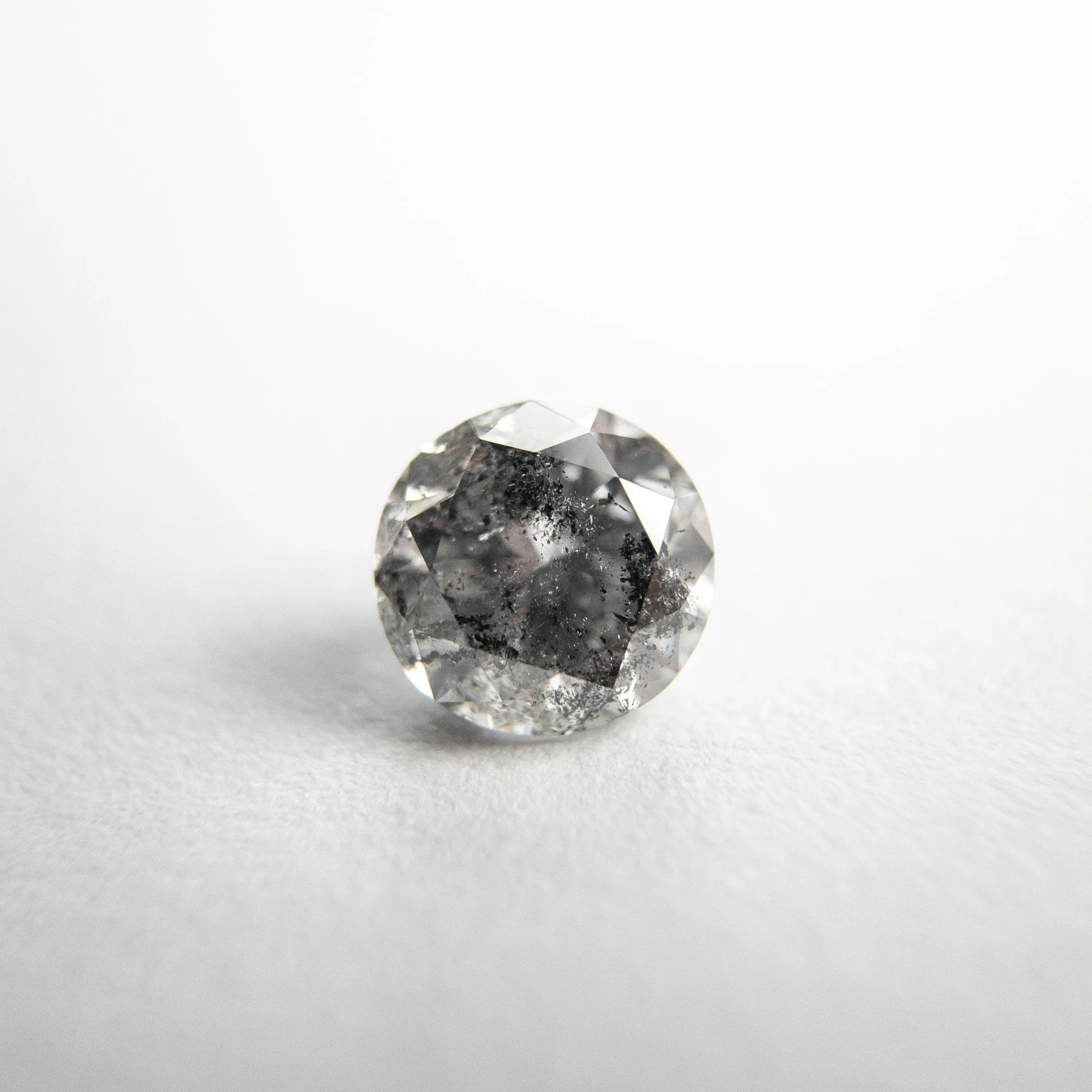 0.83ct 5.88x5.83x3.73mm Round Brilliant 18217-18