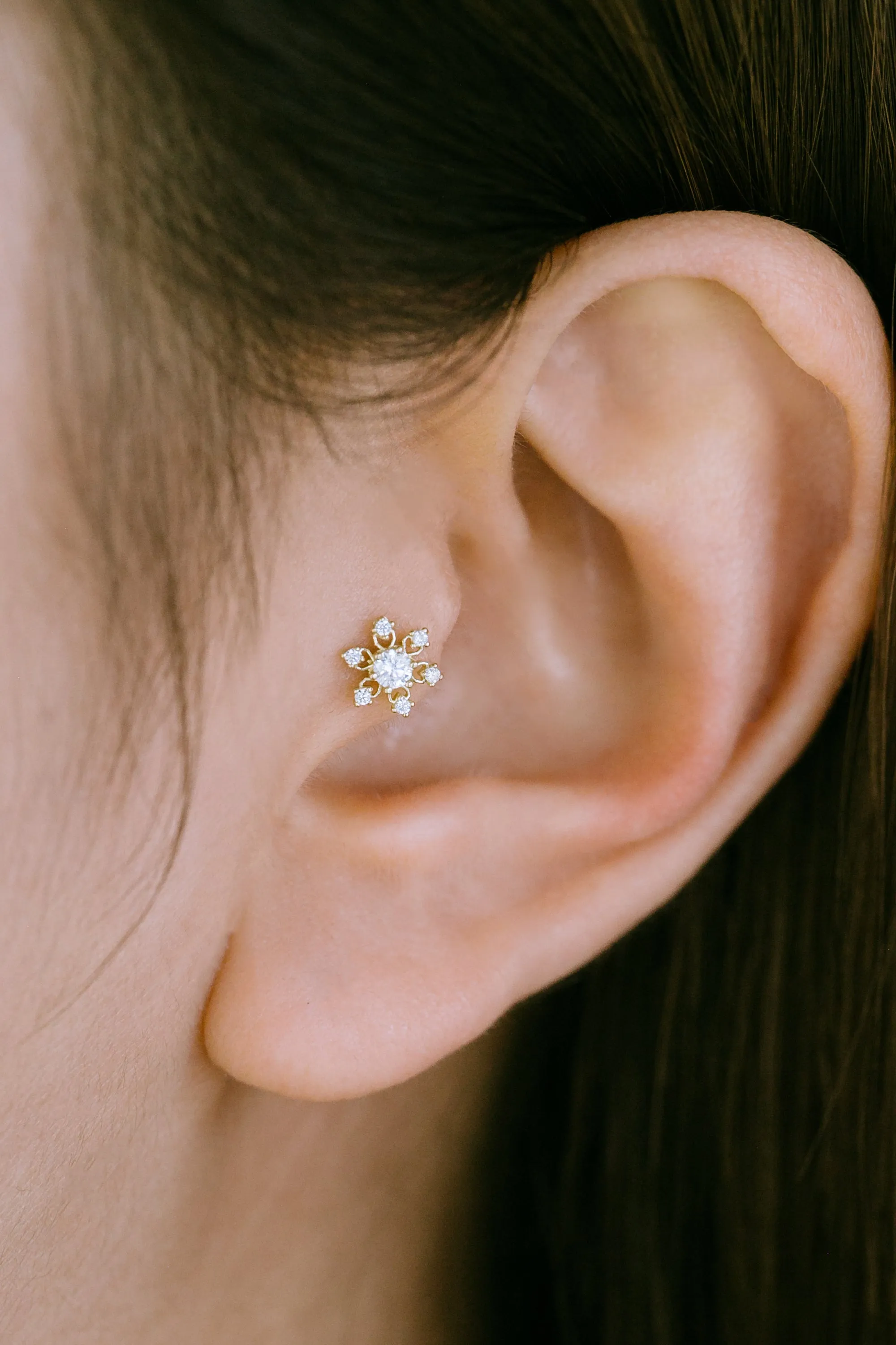 14K Real Gold Delicate Cz Flower Snowflake Forward Helix Cartilage Tragus Inner Conch Ear Stud Post Internally Threaded Earring 