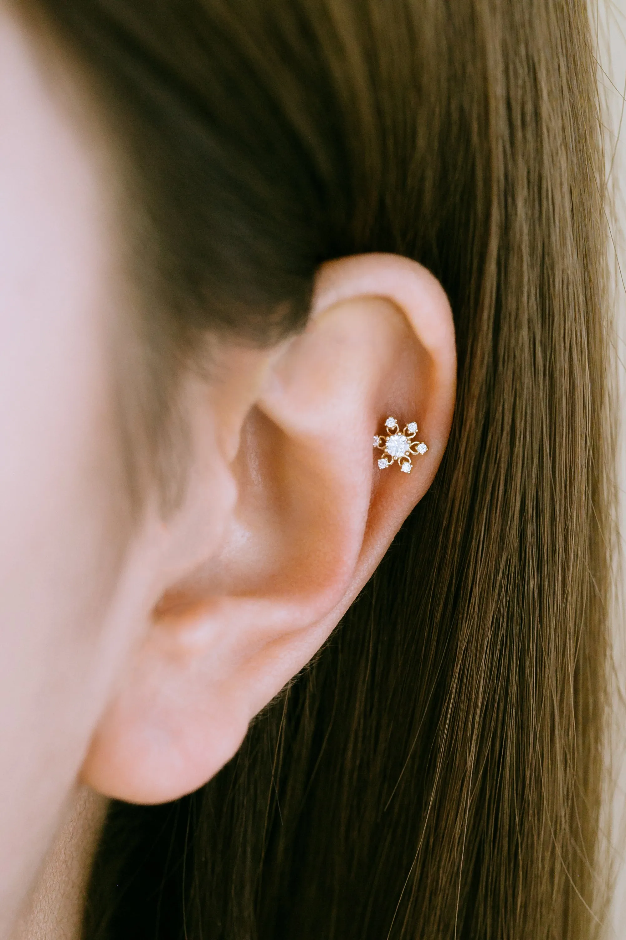 14K Real Gold Delicate Cz Flower Snowflake Forward Helix Cartilage Tragus Inner Conch Ear Stud Post Internally Threaded Earring 