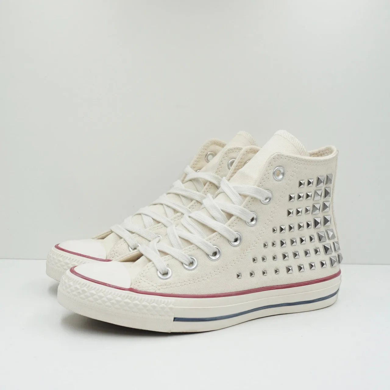 Converse Chuck Taylor Collar Studs