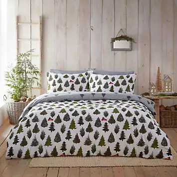 furn. Evergreen 100% Brushed Cotton Christmas Duvet Cover Set | Kaleidoscope