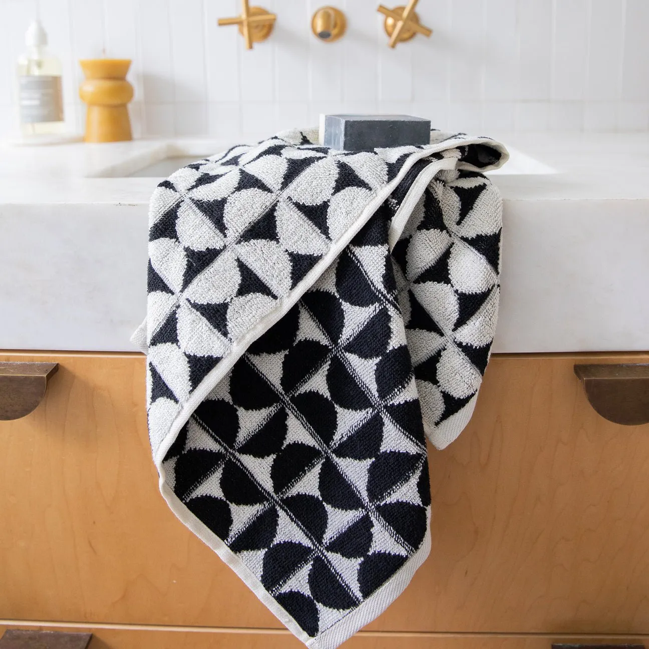 Harper Hand Towel - Toasted Almond