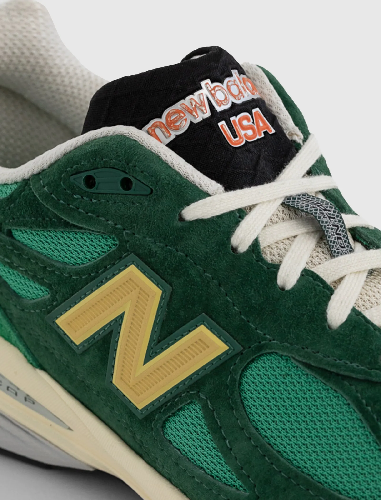 NEW BALANCE 990 V3 MADE IN USA 