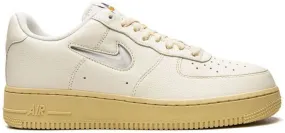 Nike Air Force 1 Jewel Coconut Milk sneakers Neutrals