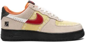 Nike Air Force 1 Low Somos Familia sneakers Neutrals