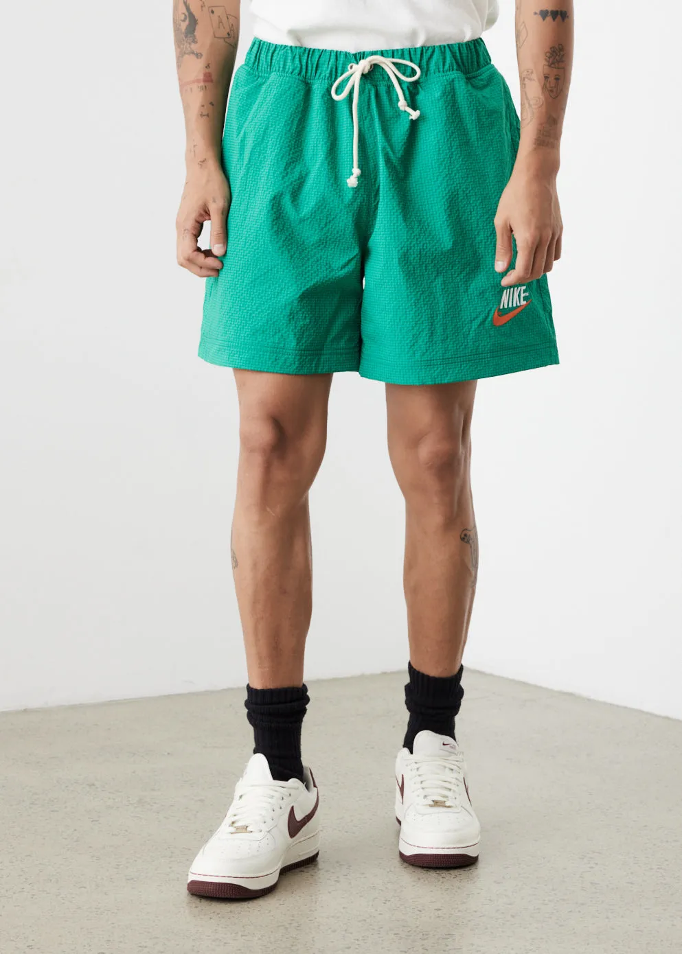 Nike -  Trend Lined Woven Shorts - Shorts