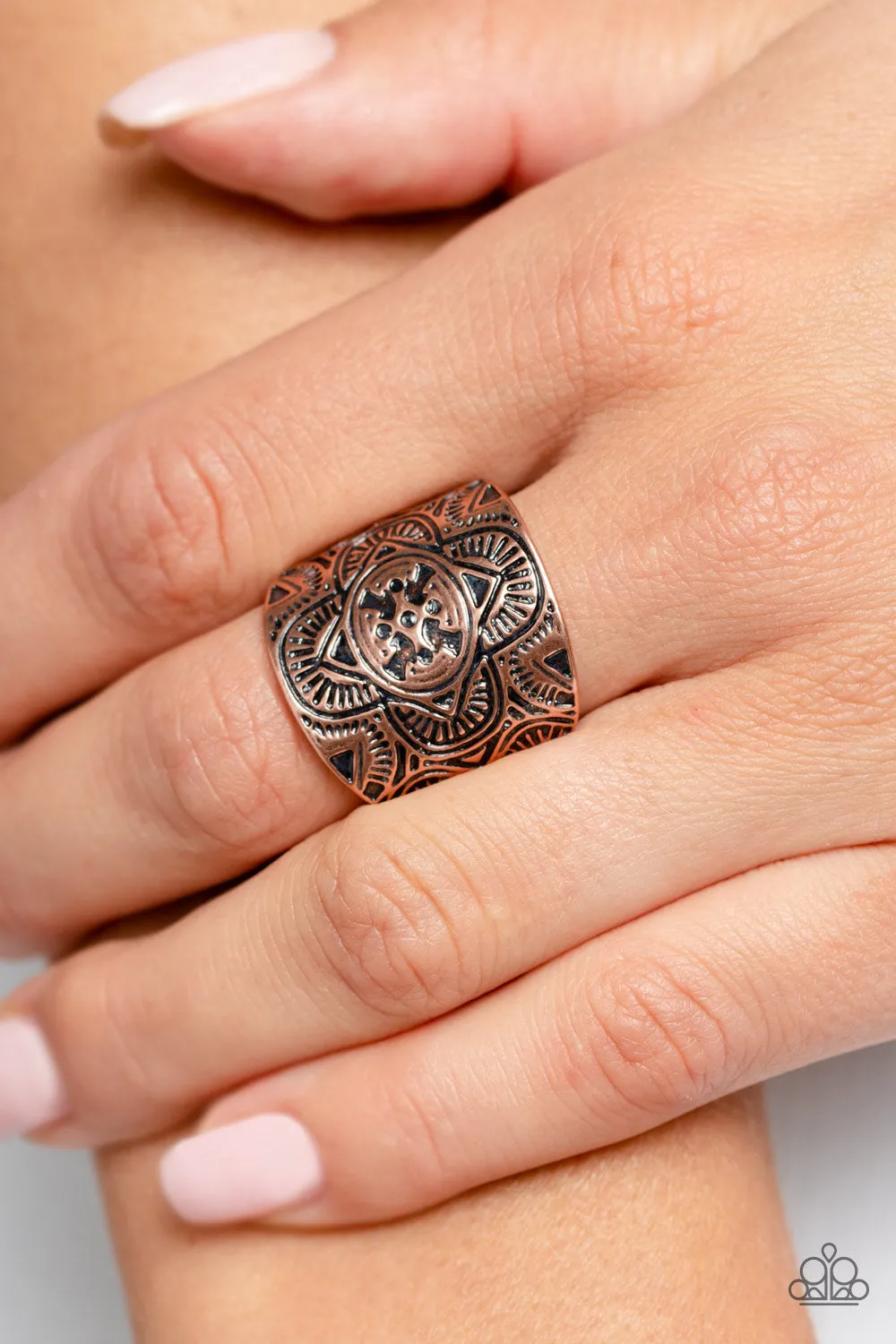 Paparazzi Argentine Arches - Copper Ring