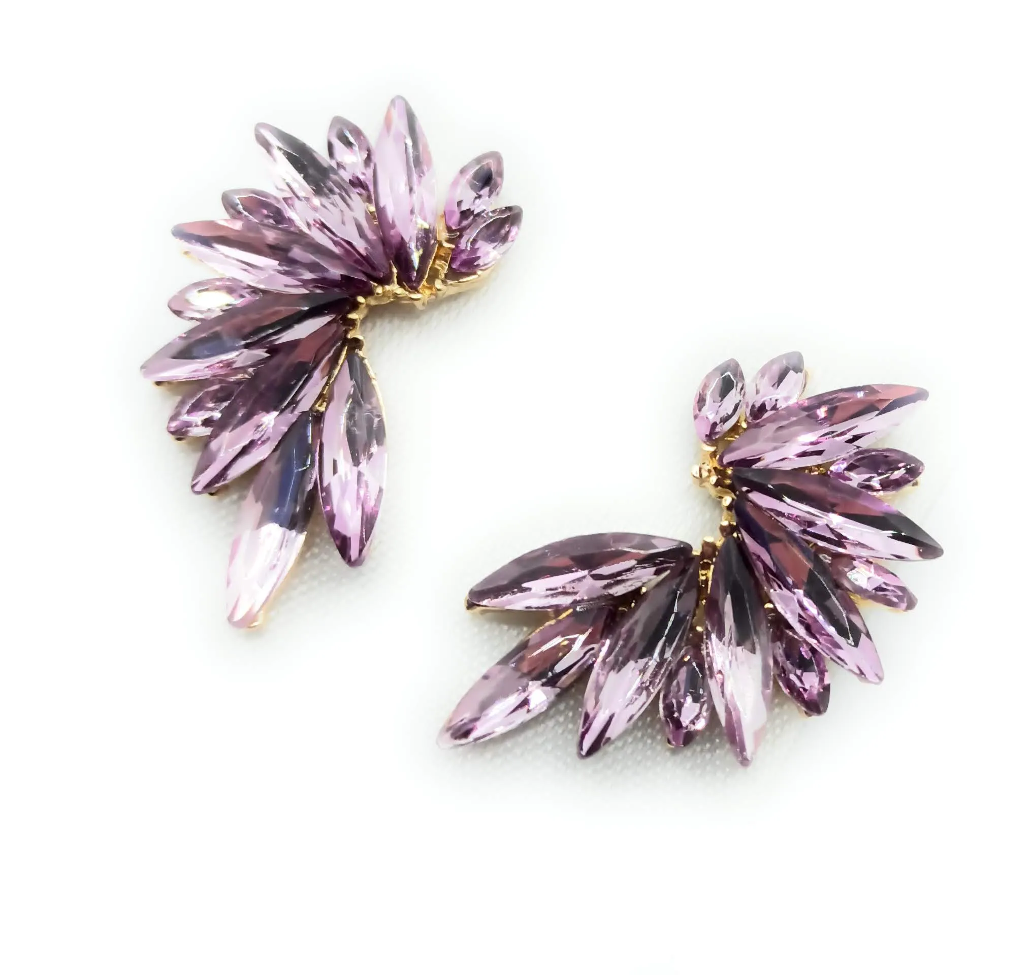 Pendientes Cristales Brillantes · Morado, Oro