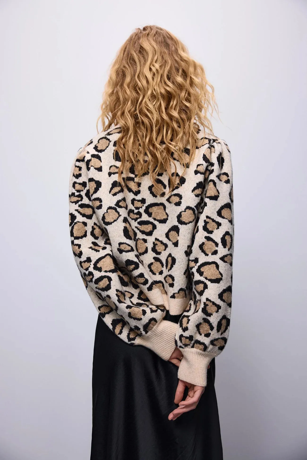 Sacs of Ashbourne   Summum Leopard Cardigan